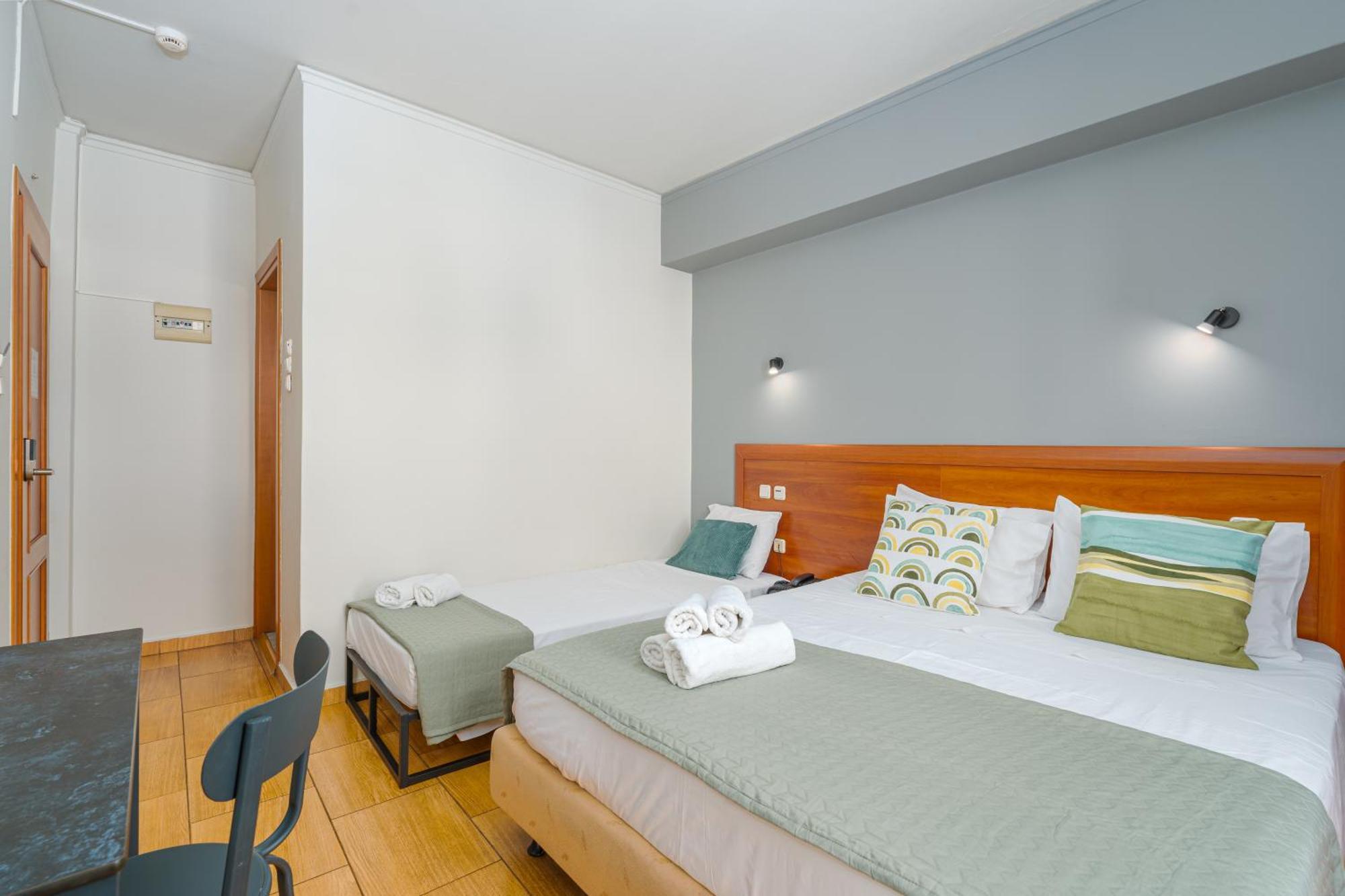 Stalis Hotel Atene Esterno foto
